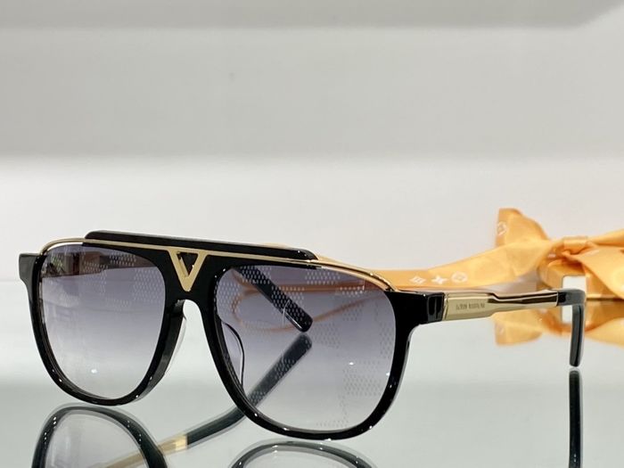 Louis Vuitton Sunglasses Top Quality LVS00292